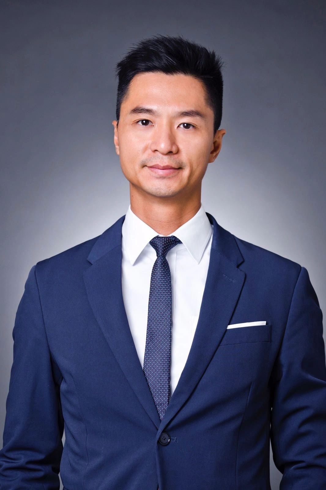 梁漢威律師 Hugo Leung, Principal Lawyer, Criminal Defense Expert